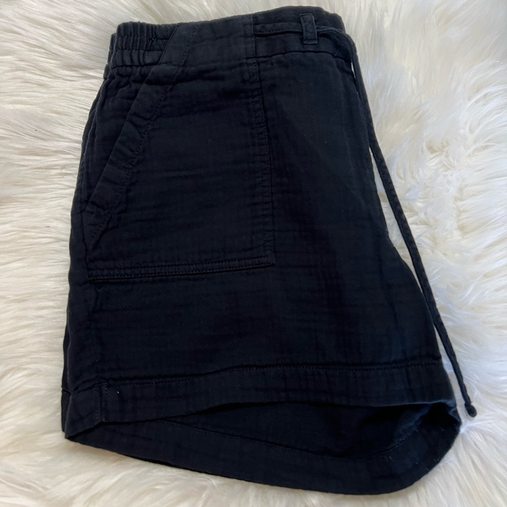 Old Navy Black Elastic Waist Shorts